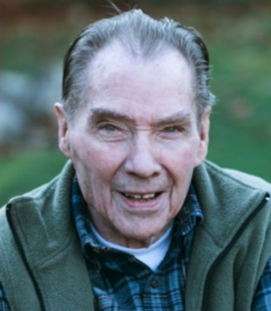 Robert  Daniel Hoyt Profile Photo