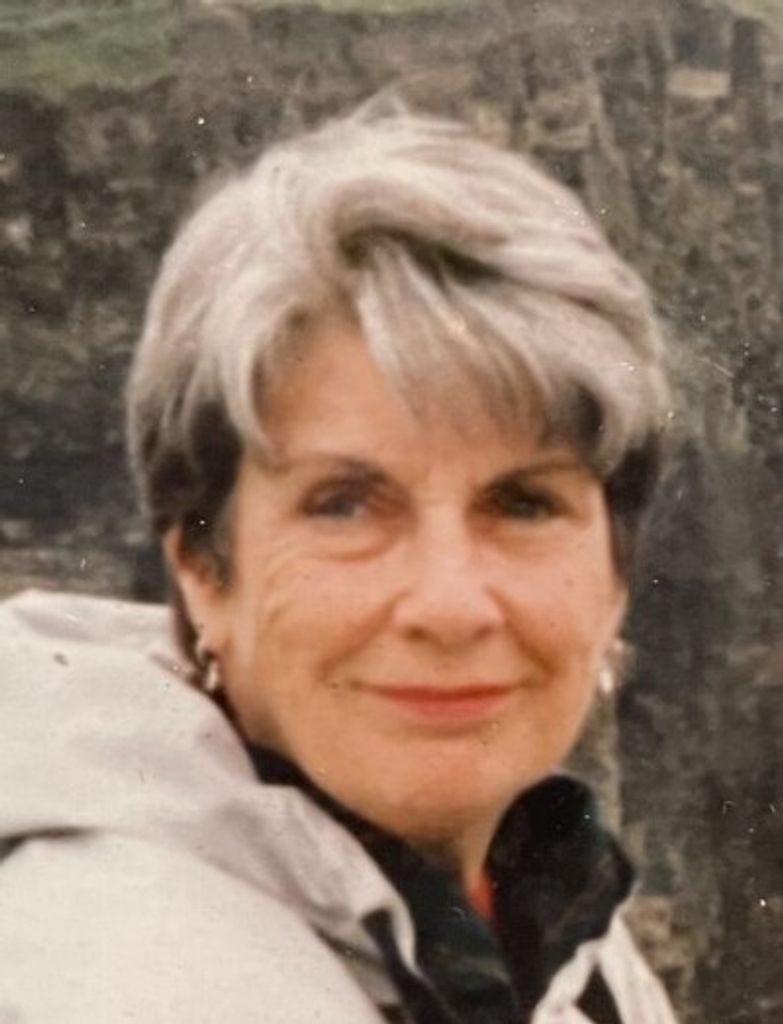 Janet H Ryder