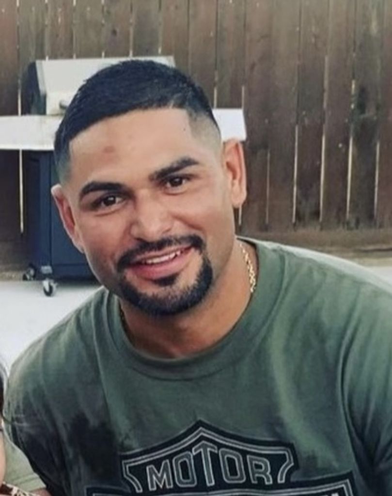 Brent "Huero" Navarro Profile Photo