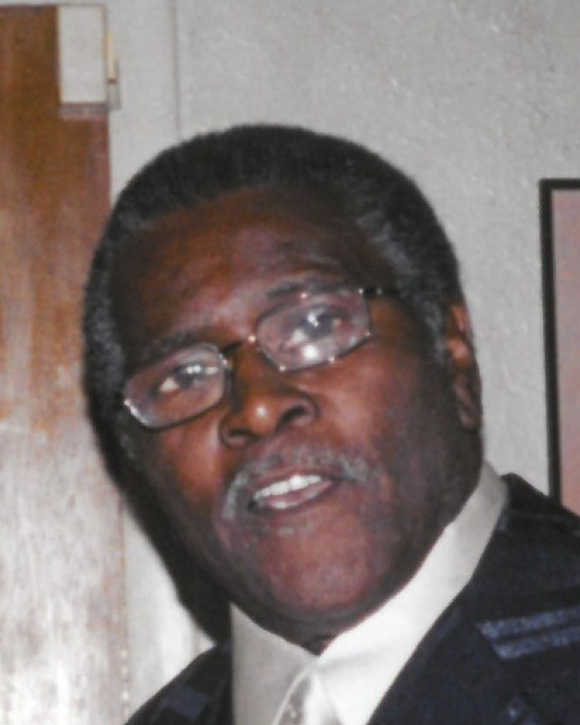James Davis Bills Profile Photo