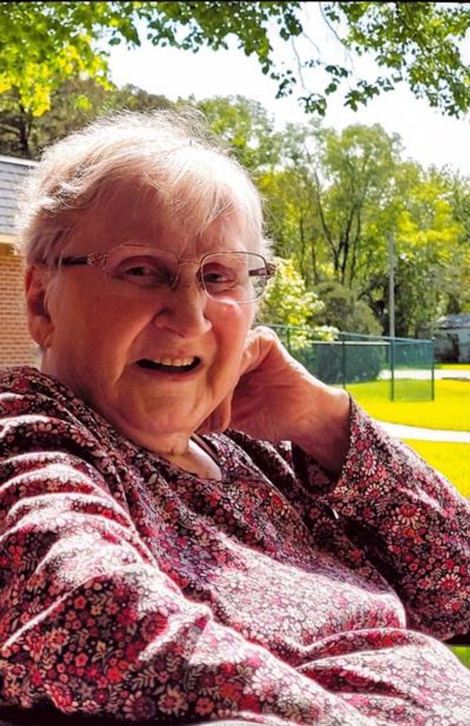 Ruth Dalton Profile Photo