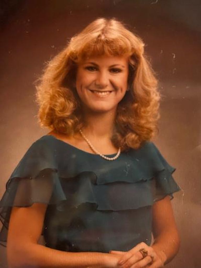 Laura Lindsey Milling Profile Photo