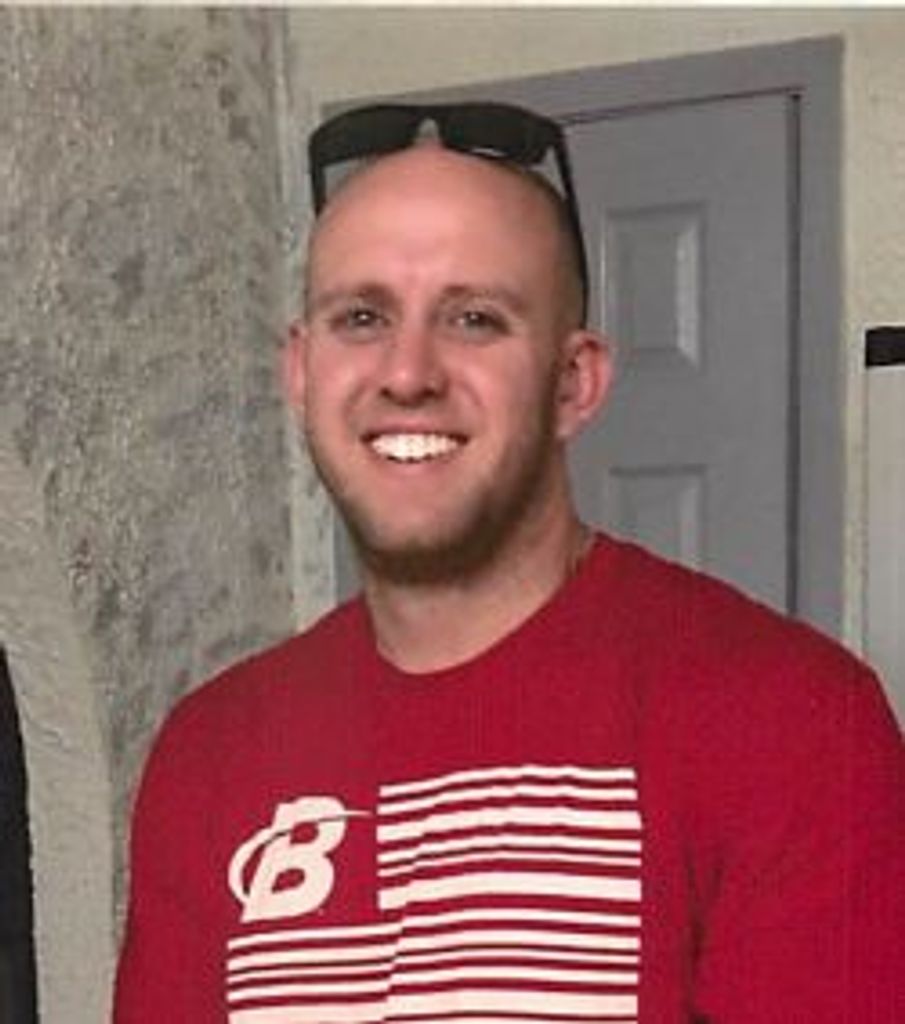 Christopher Mendoza Profile Photo