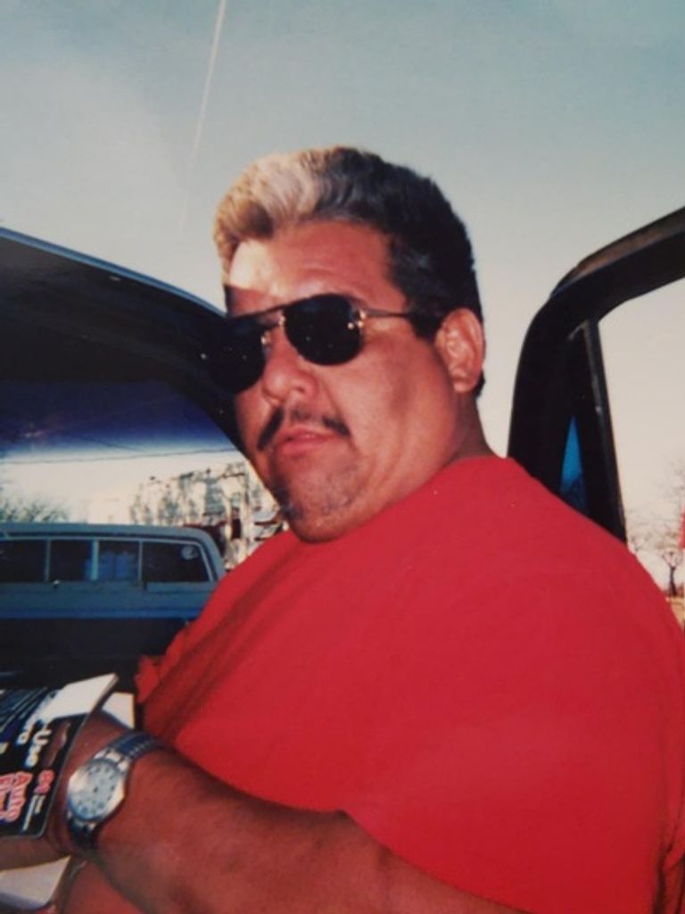 Joe Flores Profile Photo