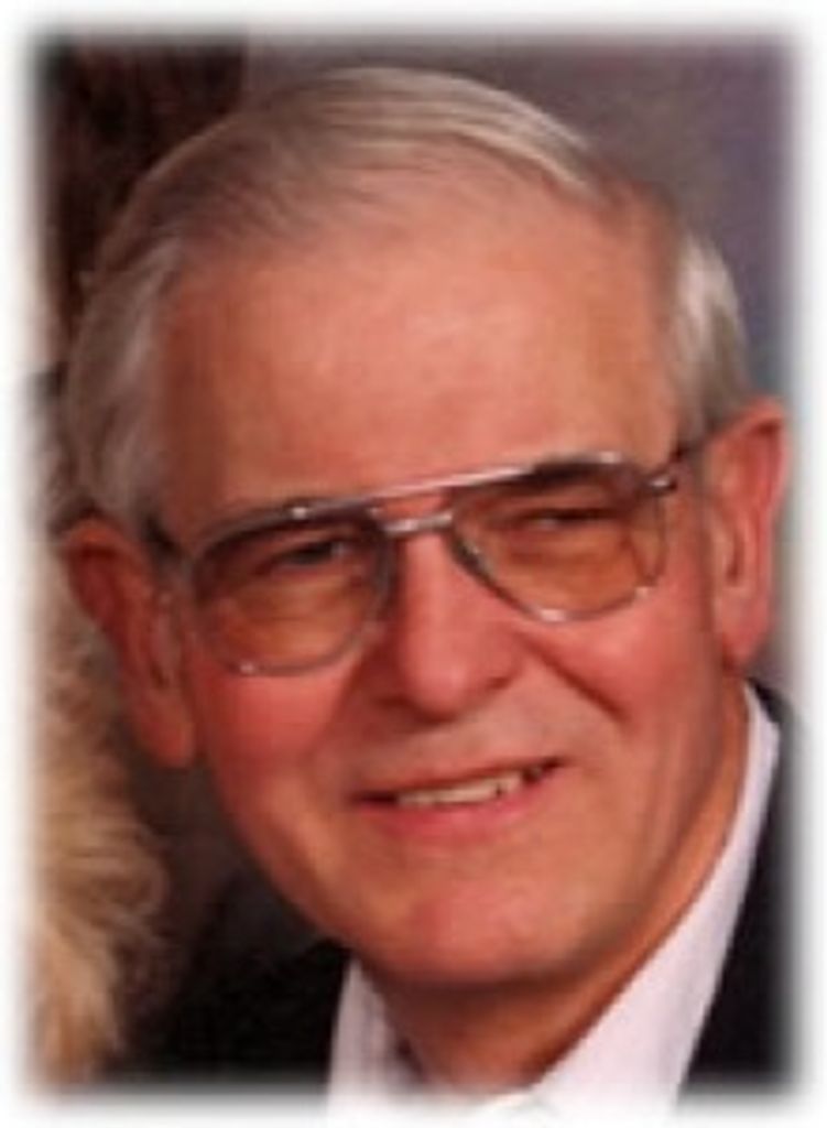 Robert Blunt Profile Photo