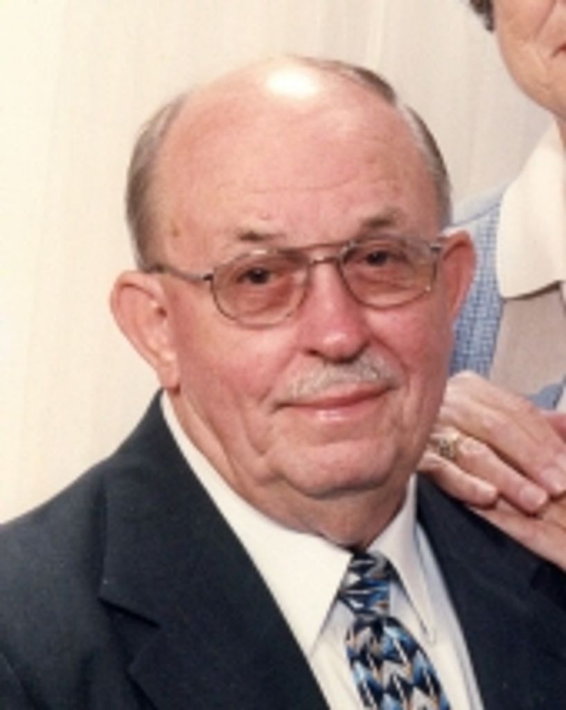 Benton R. Ben Detty