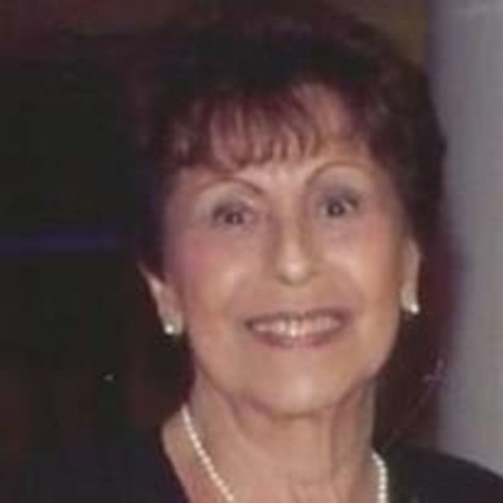 Lita Hooley Profile Photo