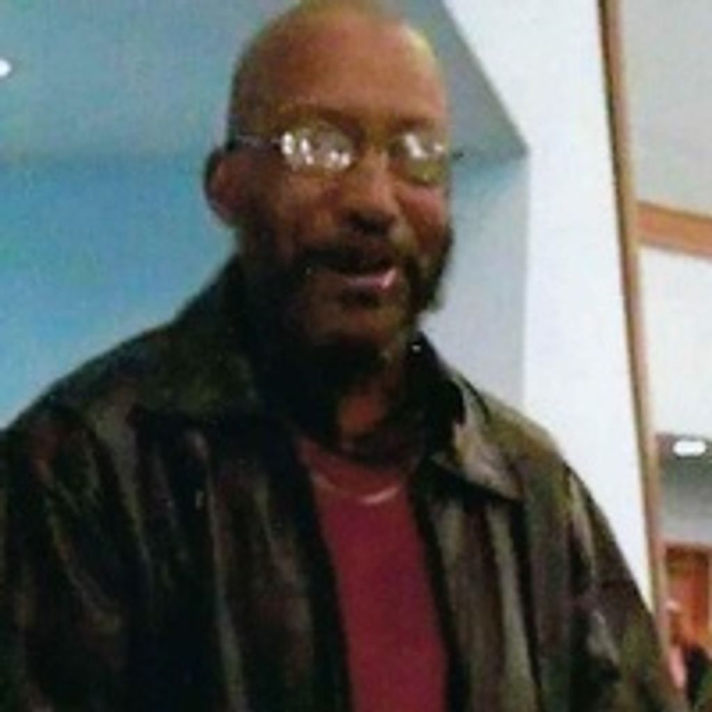 Chester  Lee Smith