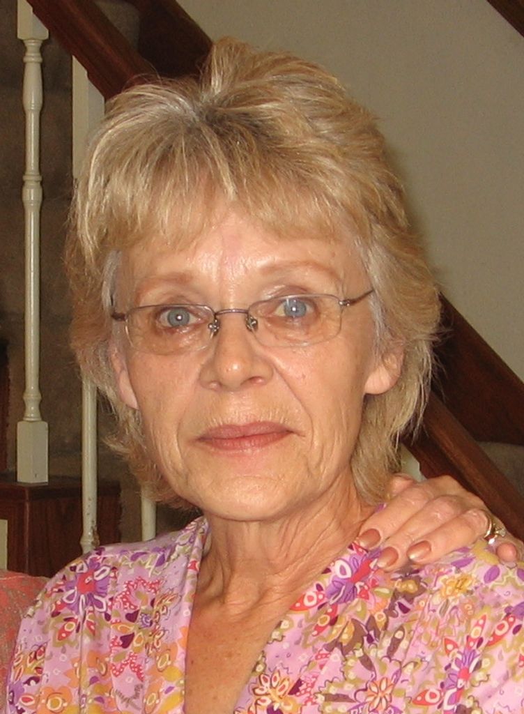 Vespa, Harriet Kay