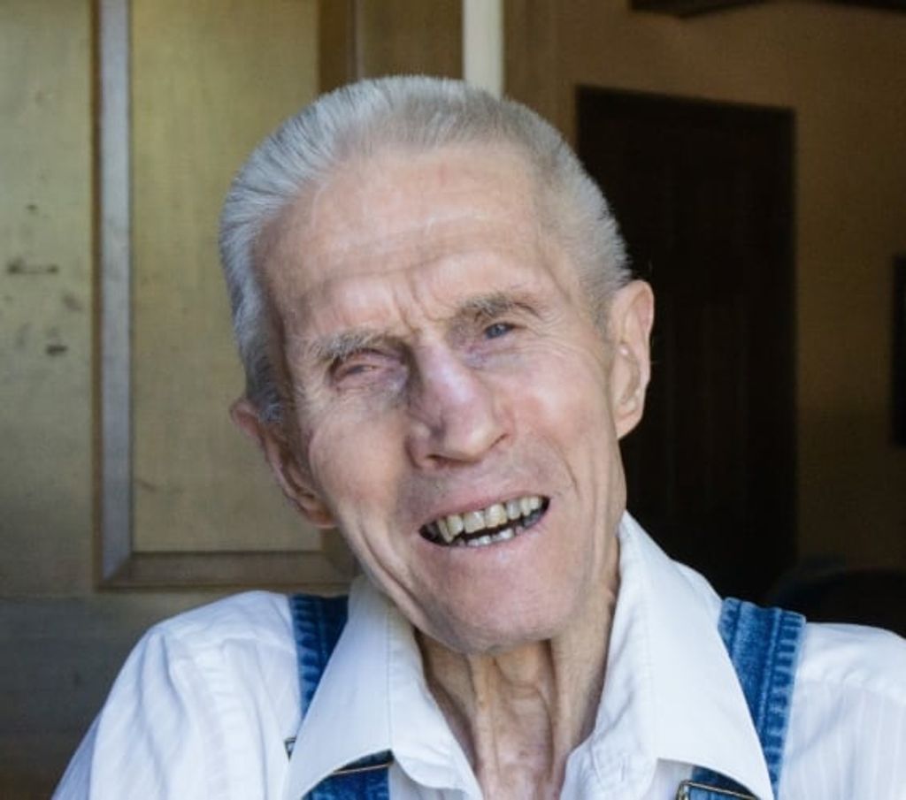 Robert "Bob" Lee Bland