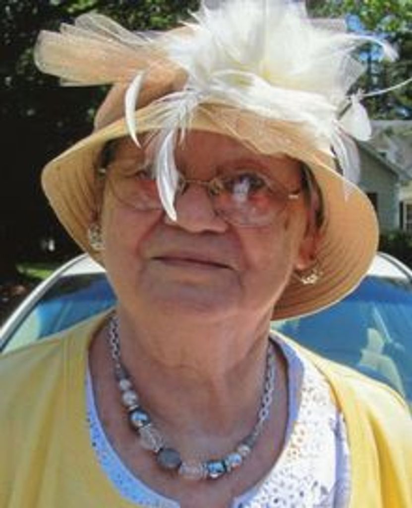 Billie Christopher Profile Photo