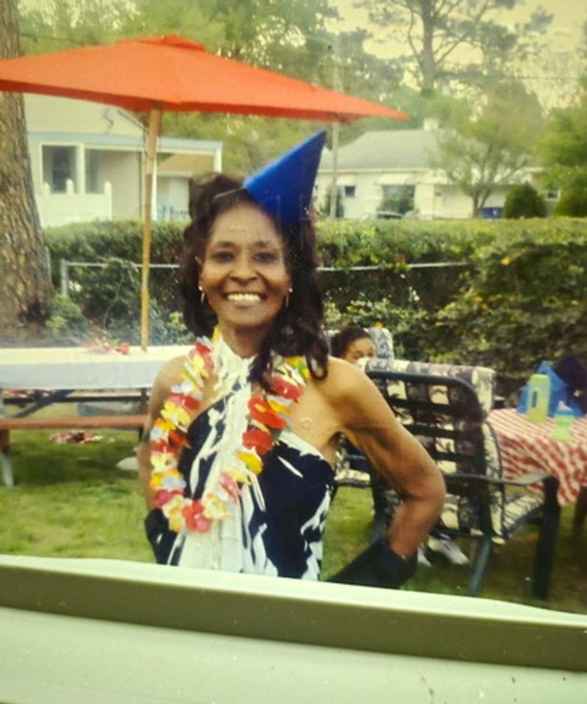 Deborah Denise Roscoe Profile Photo