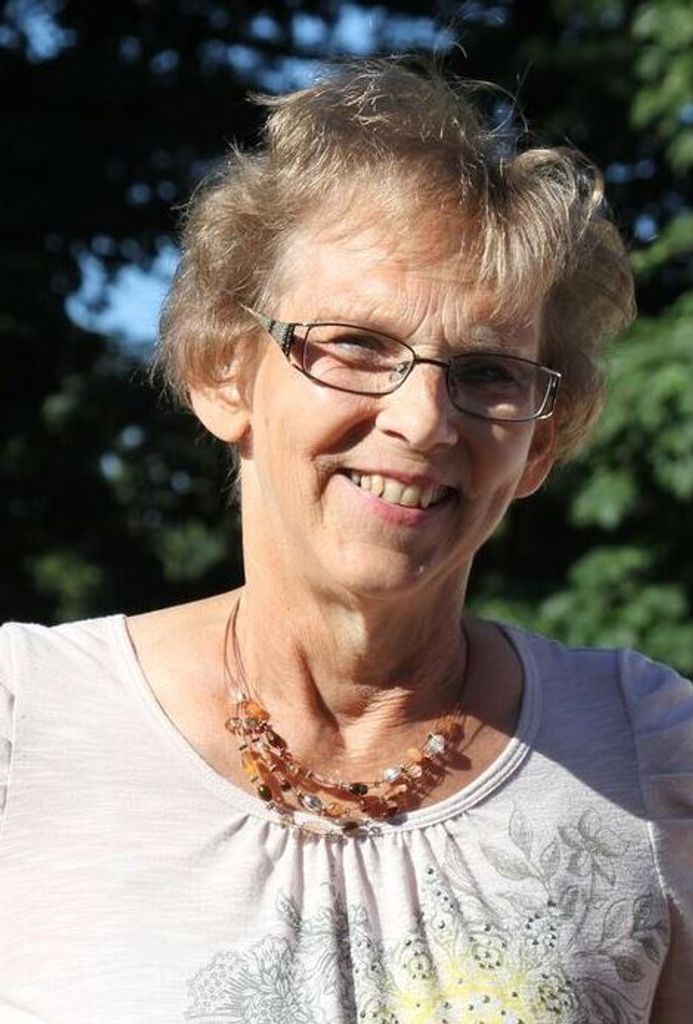 Carole Rae Vander Yacht