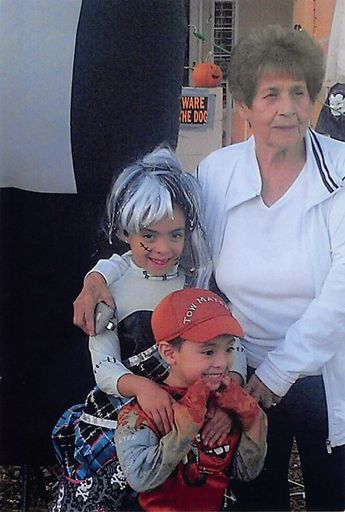 Rose Marie Velarde photo gallery thumbnail 47 of 99