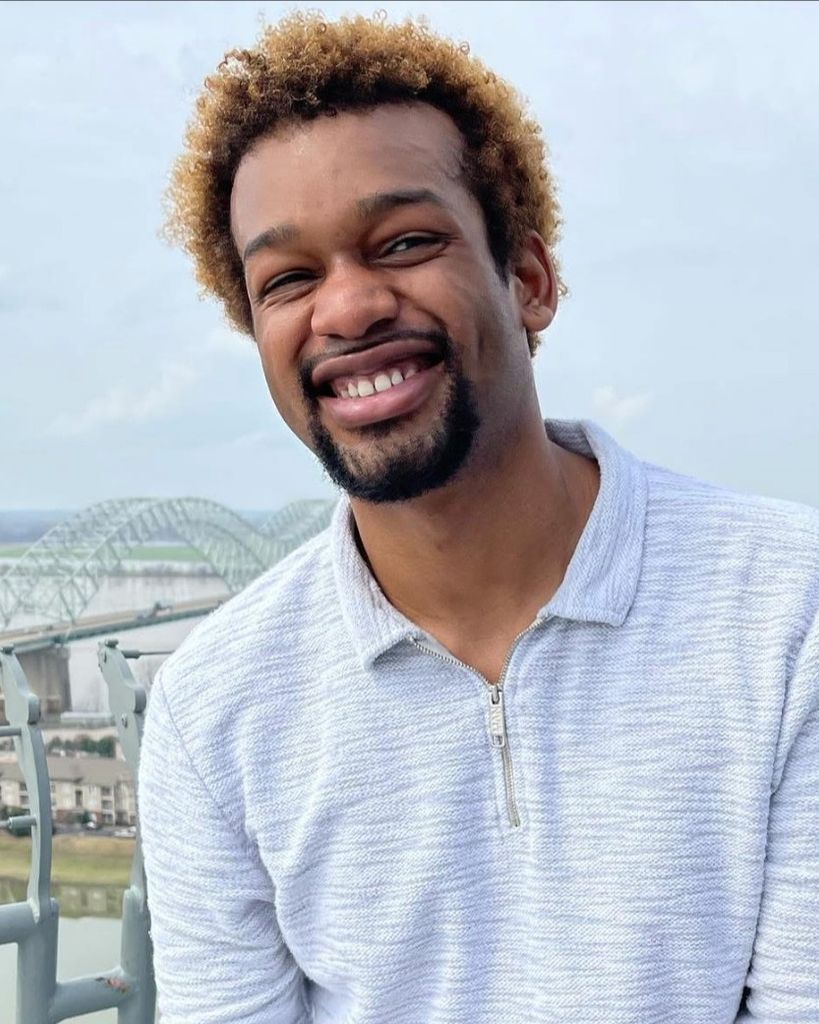 ROMELLOW DEWAYNE WILLIAMS Profile Photo
