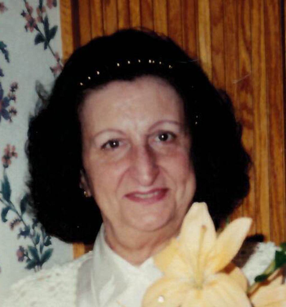 Renata Molinari Profile Photo