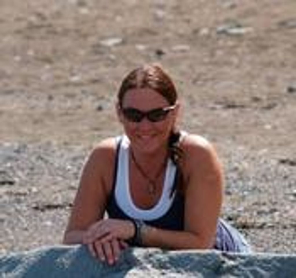Lesley Dawn Larlee Profile Photo