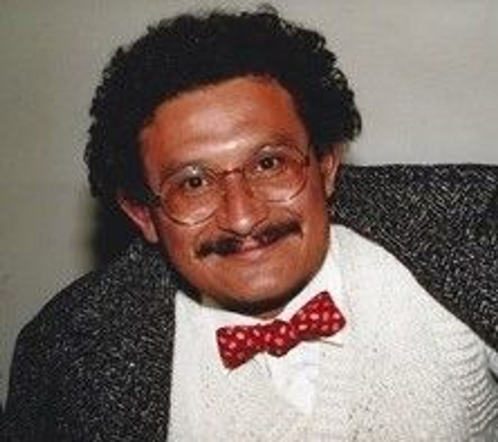 Raymundo Rustrian Profile Photo
