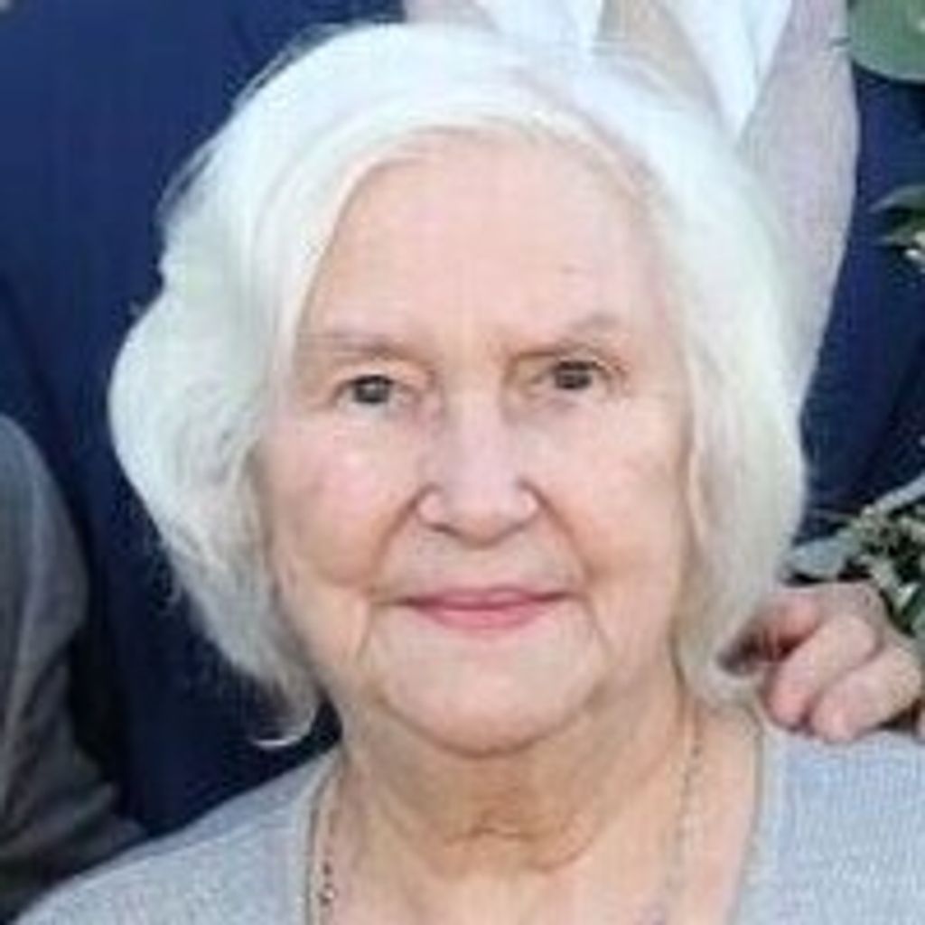 Elinor Squires Profile Photo