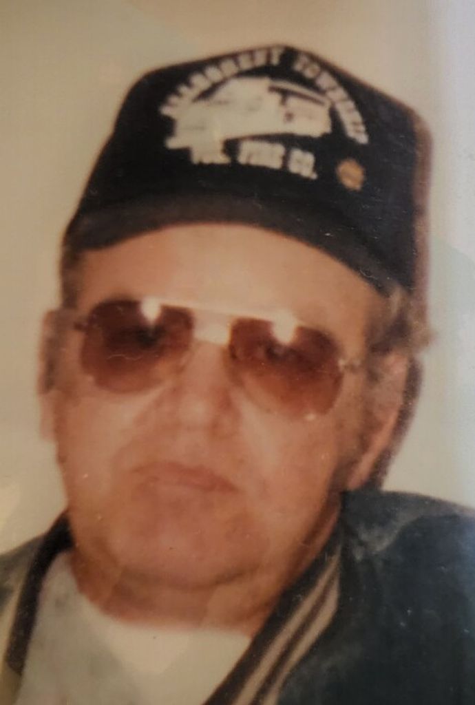 Walter J. Nichols Sr. Profile Photo