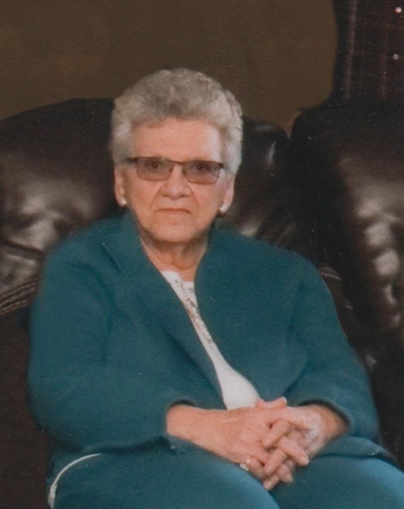 Lella Belle Hackler Profile Photo