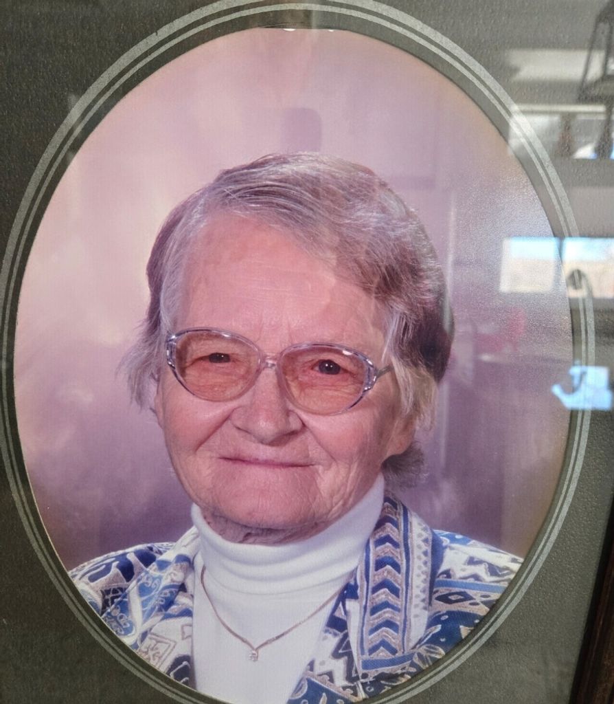 Zelda "Nevie" Malouff Profile Photo