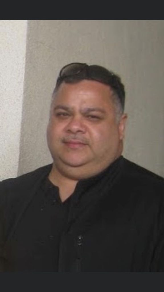 Robert "Roberto" Mejia