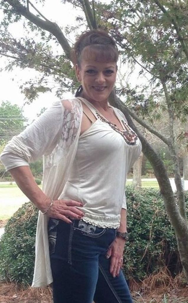 Bobbie Lynn Henderson Profile Photo