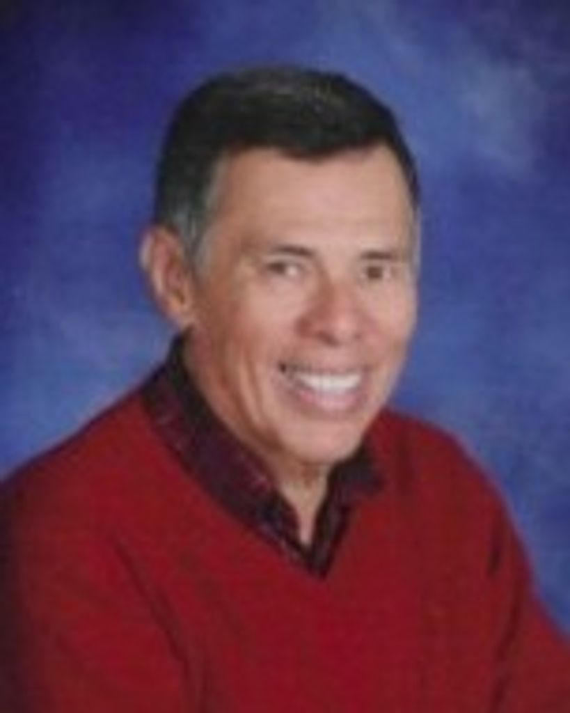 Edward Oliva Profile Photo