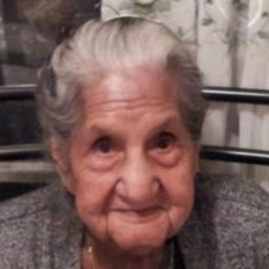 Carmen L.  Suarez