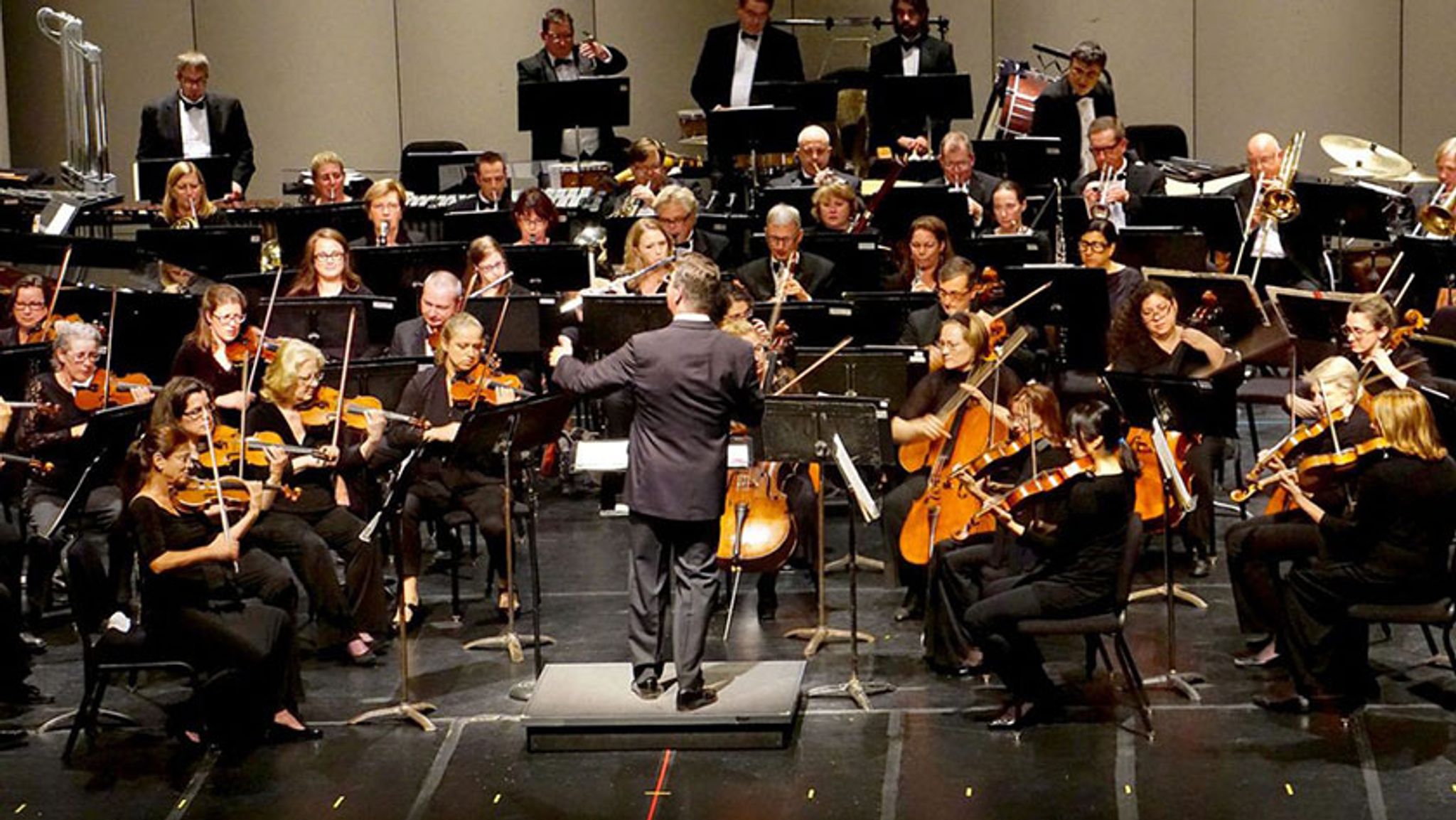 Cover for Elinor J. Sills's Obituary