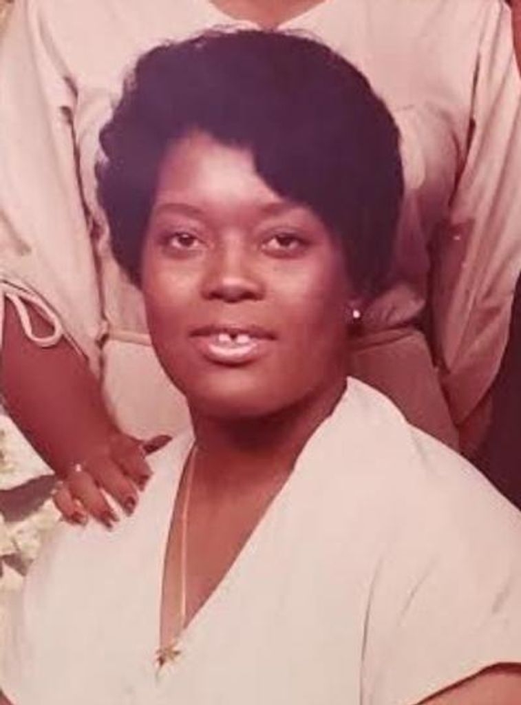 Viola L Robinson Profile Photo