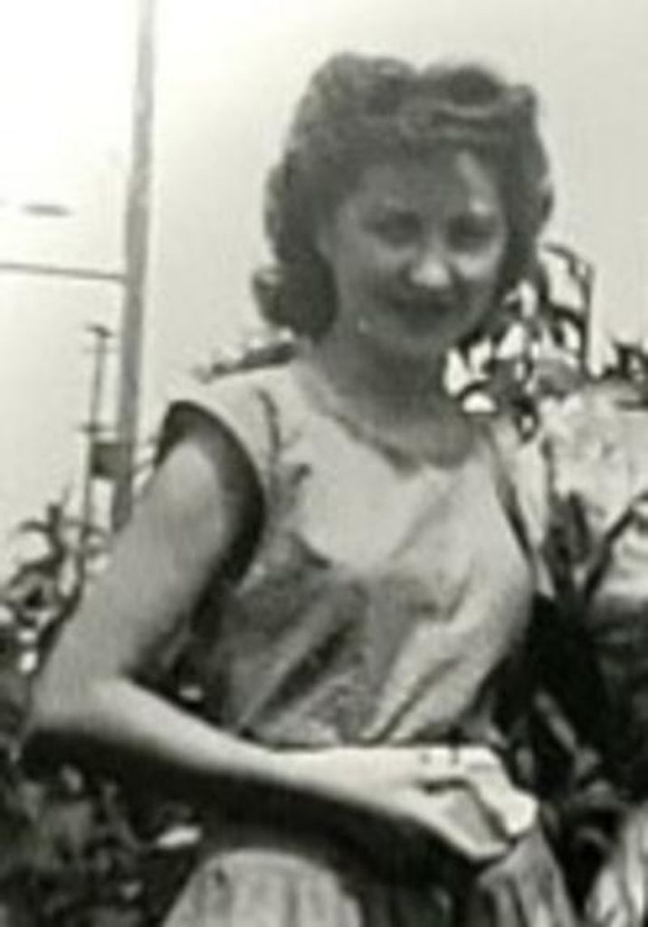 Helene Rousselle Profile Photo
