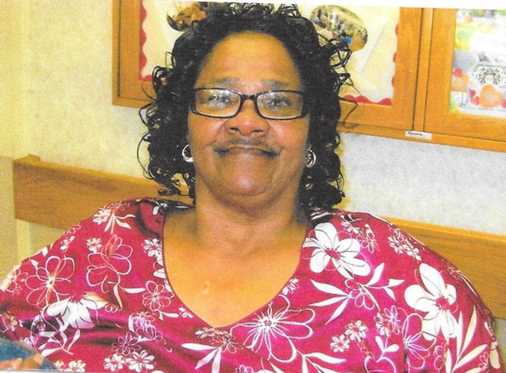 Betsy Mae Lewis Profile Photo
