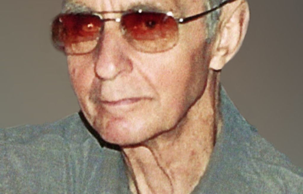 Ellsworth “Earl” Heinsz