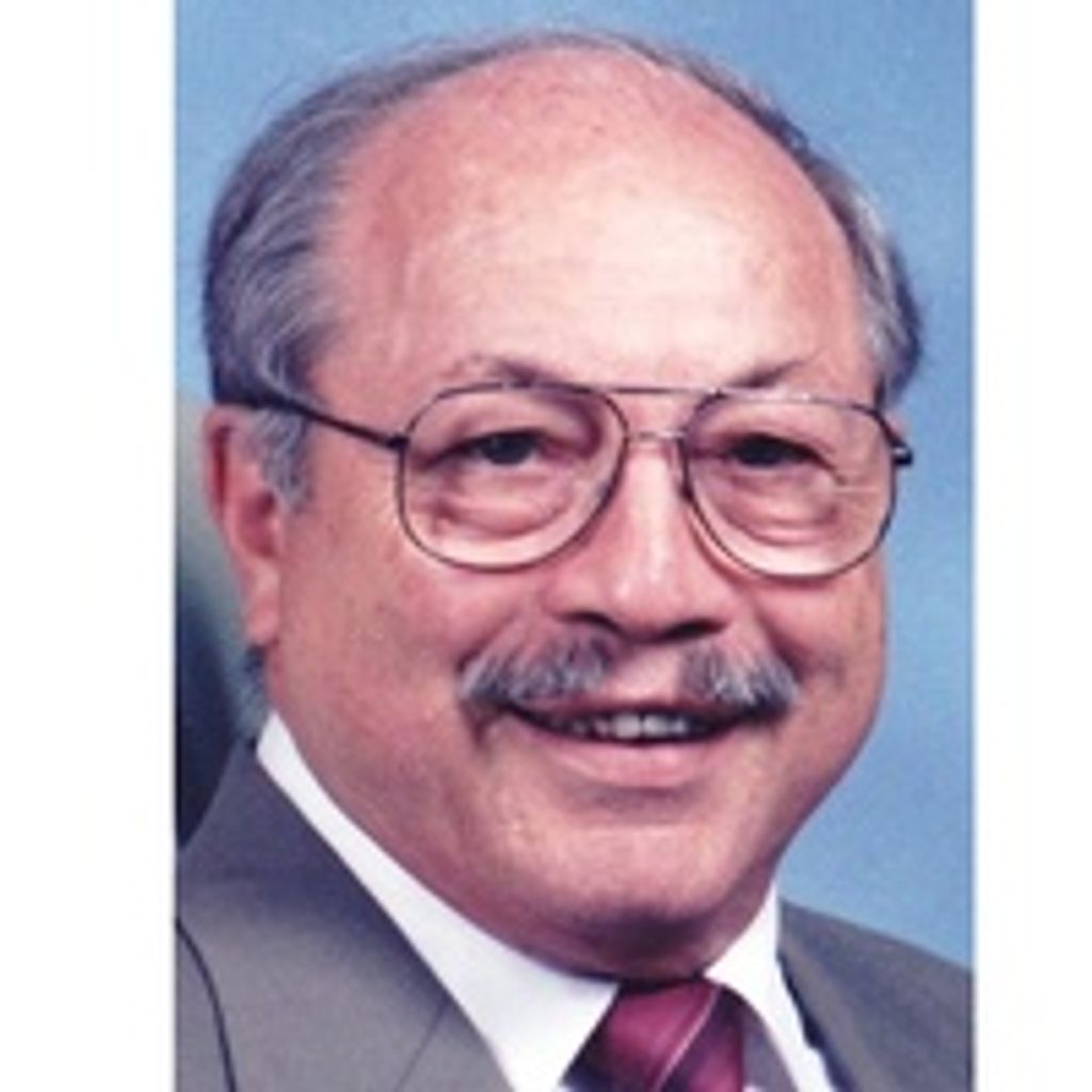 Earl "Bob" R. Zettlemoyer