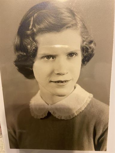Linda Josephine Ward photo gallery thumbnail 31 of 124