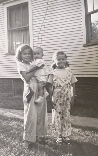 Margaret Jean Bloor photo gallery thumbnail 3 of 75