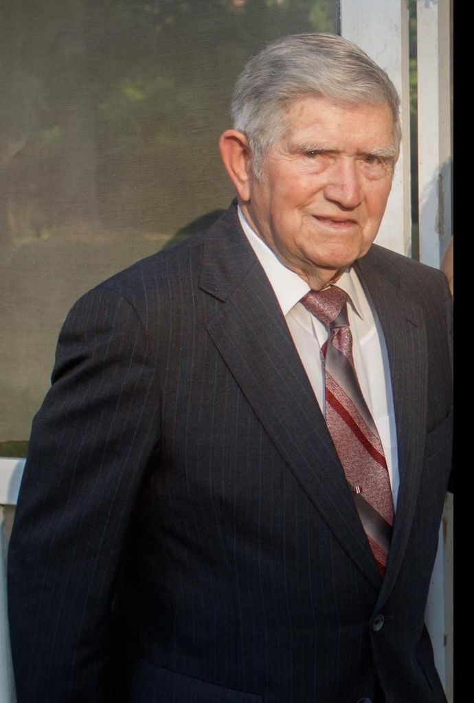 Gavin Chester Robertson Profile Photo