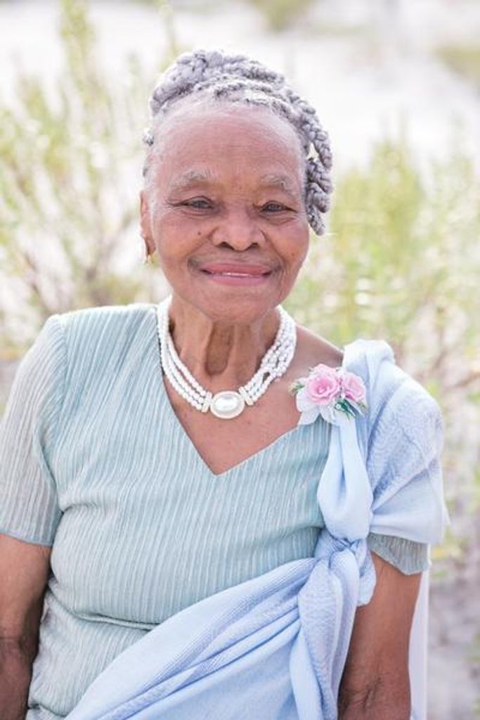 Barbara Price Izzard Profile Photo