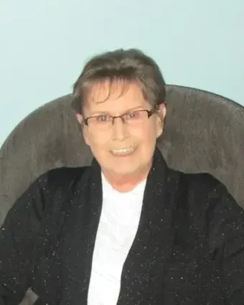 Sharron Janet Lindsay