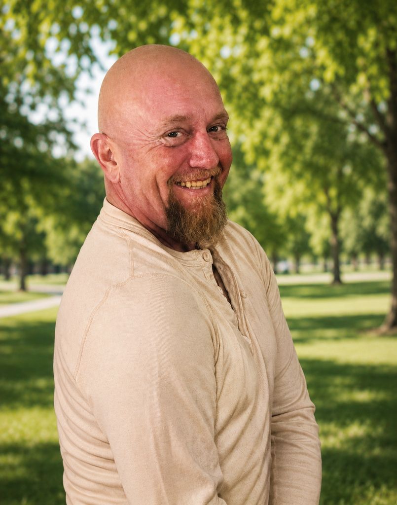 Chad Thomas Huval