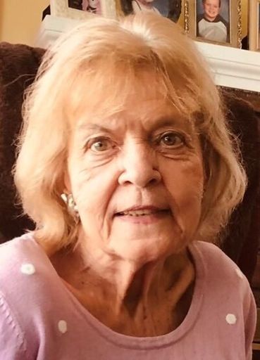 Marianne Snyder Profile Photo