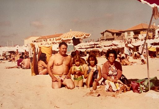 Maria  Da Silva photo gallery thumbnail 16 of 62