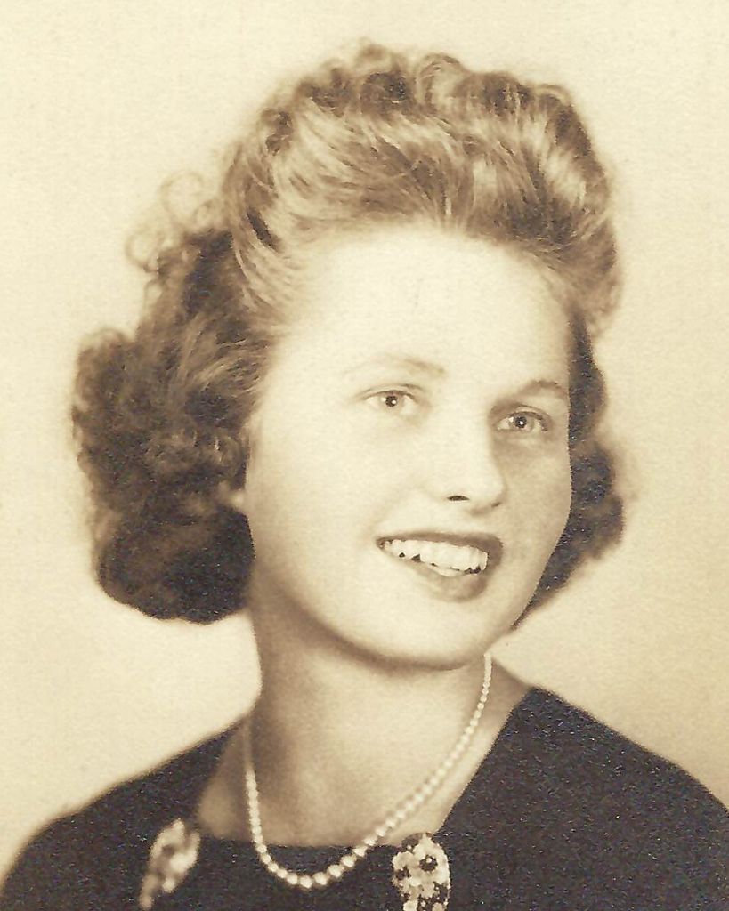 Genevieve Adamonis Profile Photo