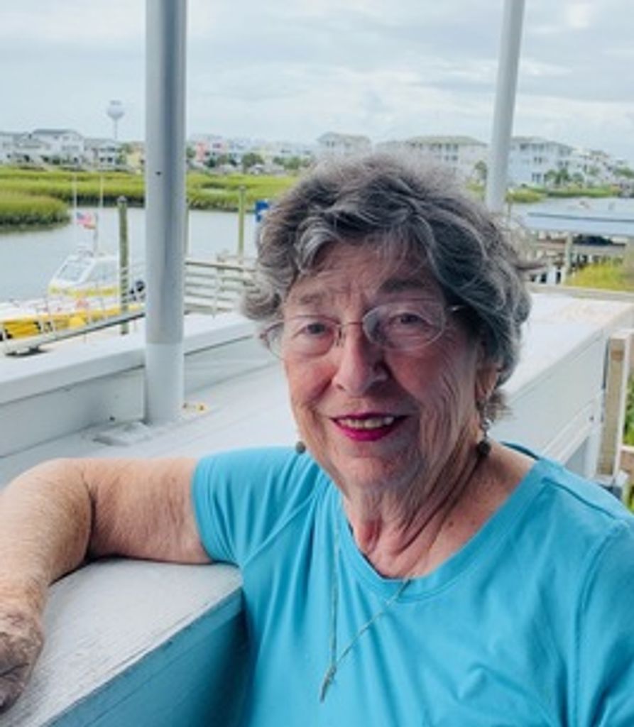 Marie Lang Acquaviva Profile Photo