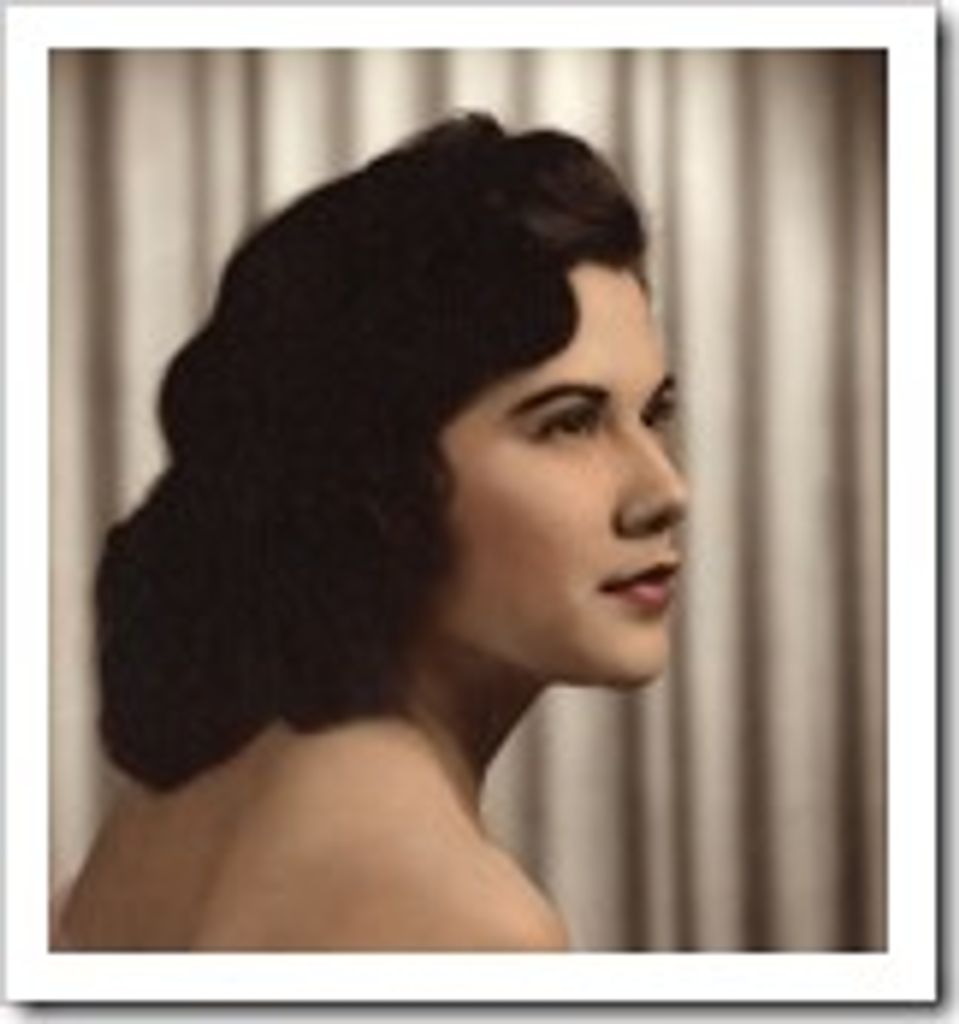 Estella Marie Garay Lipps