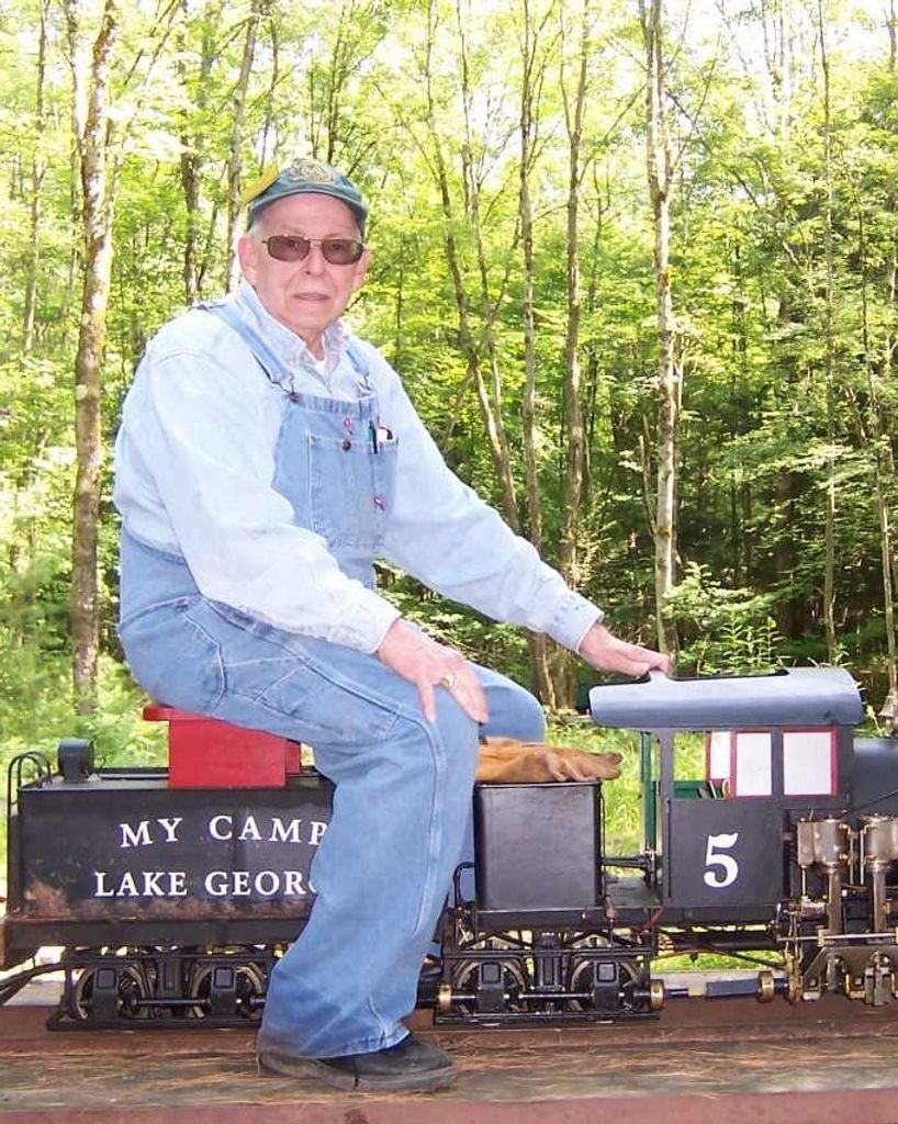 Charles Leland Currey Profile Photo