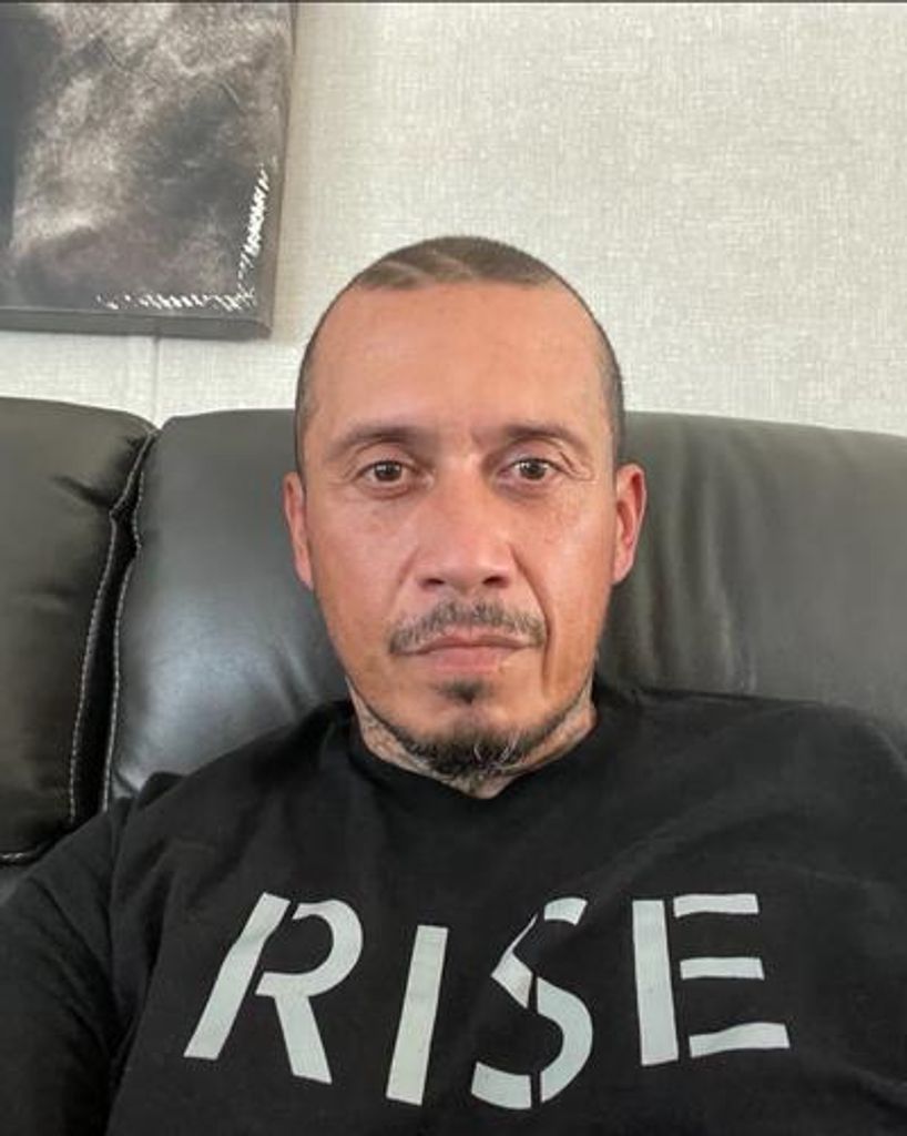 Ernesto Tapia Profile Photo