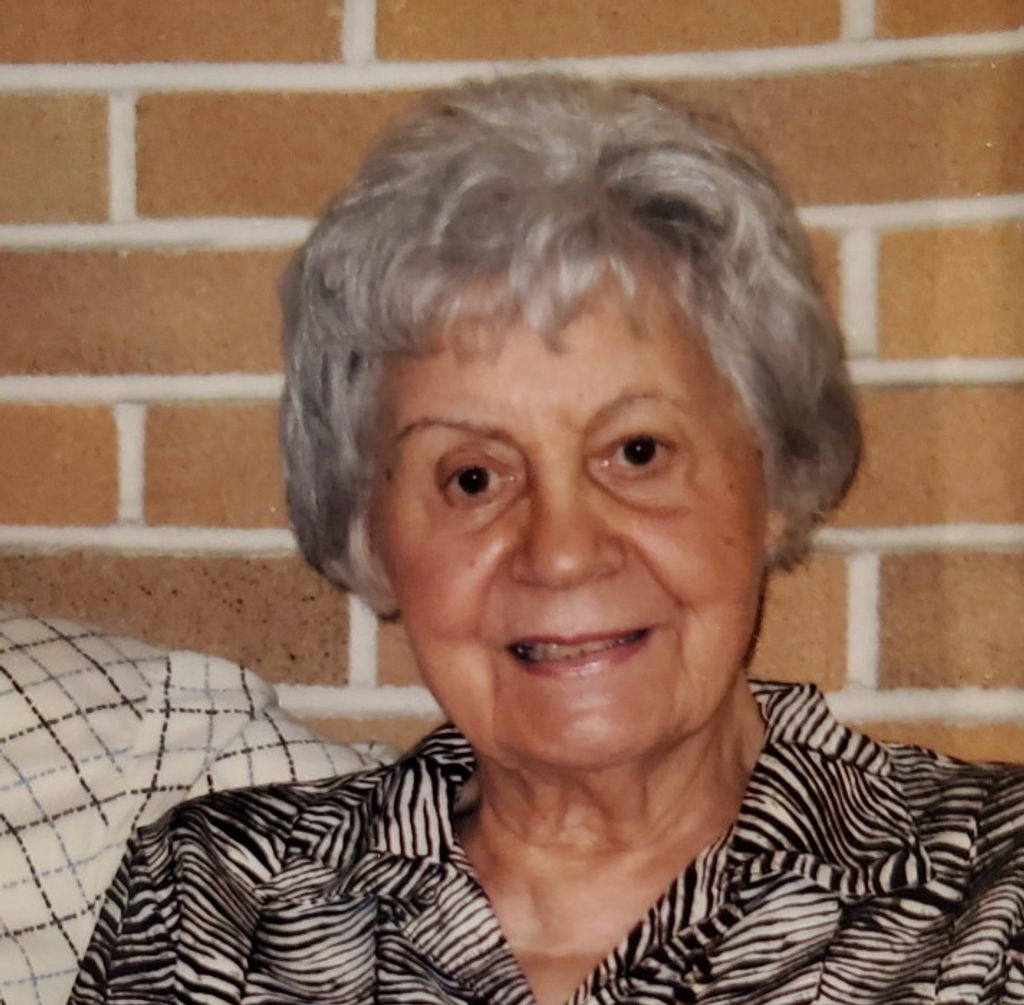 Juliana "Julie" Kunka